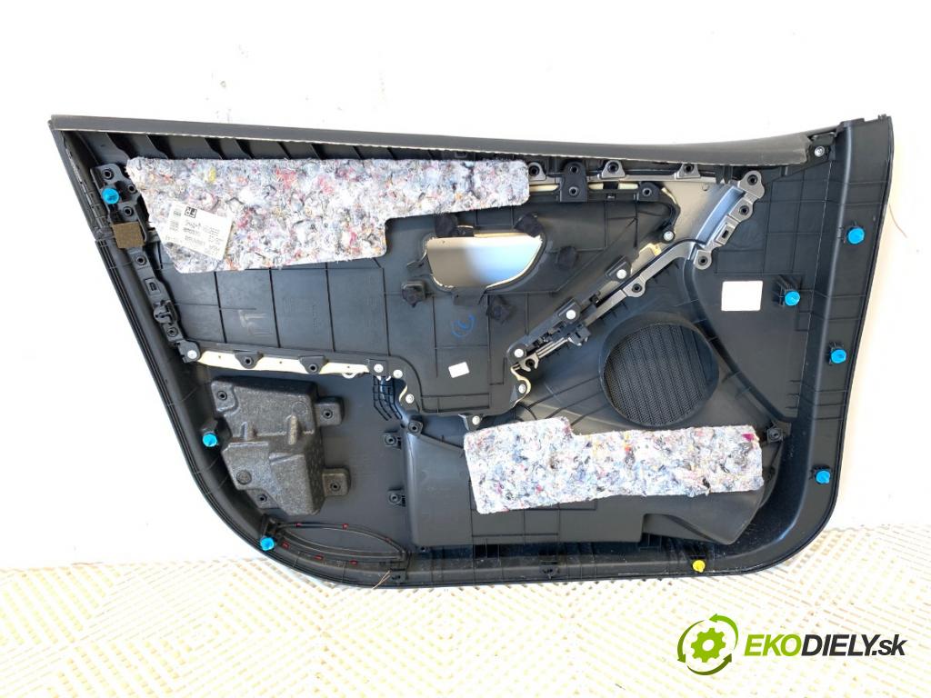 HYUNDAI i30 liftback 2014 74 kW 1.4 1368 čalúnenie Dvere pravy predný 82380-A6000
