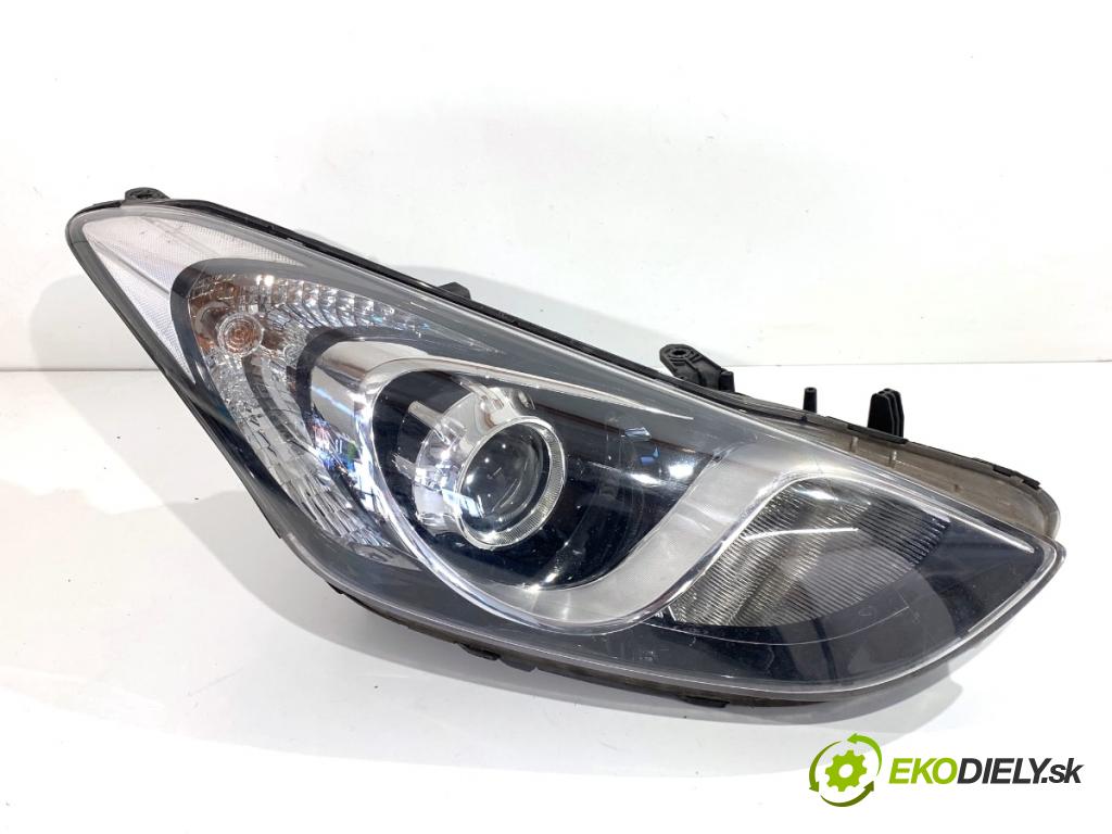 HYUNDAI i30 liftback 2014 74 kW 1.4 1368 Svetlomet pravy predný 