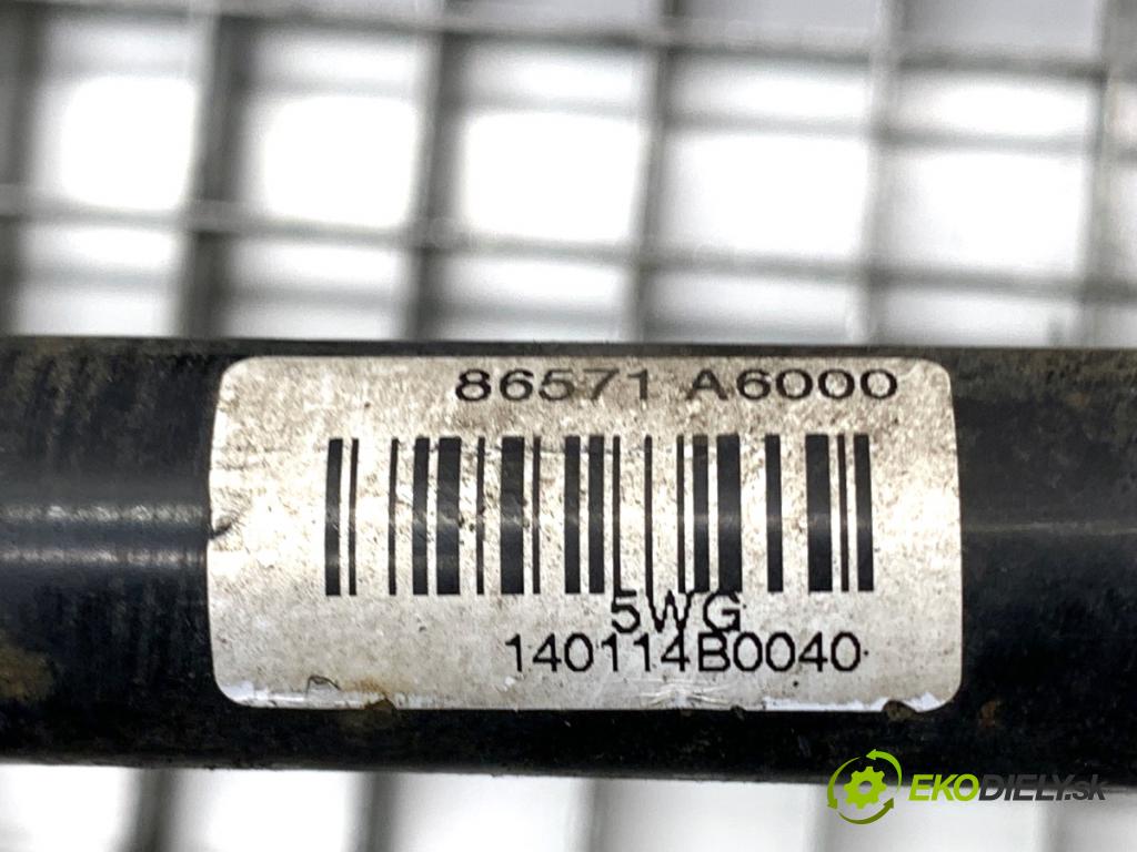 HYUNDAI i30 liftback 2014 74 kW 1.4 1368 Výstuha nárazníka predný  (Výstuha predná)