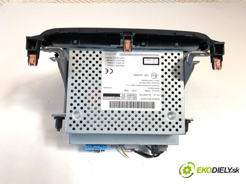 SUZUKI VITARA SUV 2020 95 kW 1.4 Hybrid (Mild Hybrid) 1373 RADIO 39101-54P20 (Audio zariadenie)