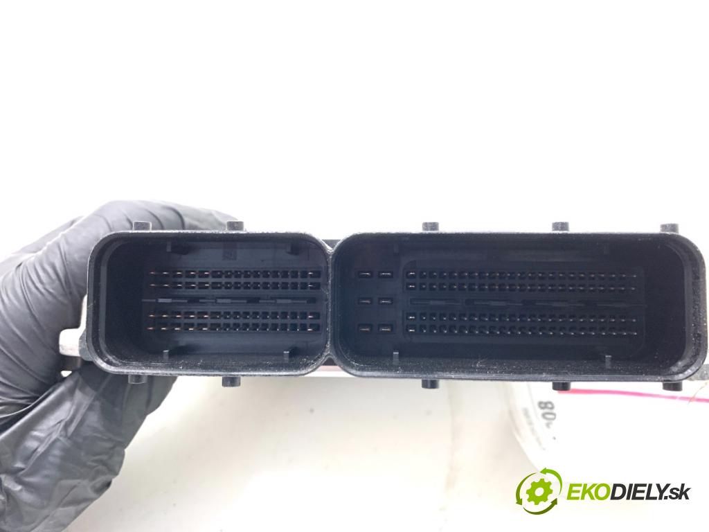 SUZUKI VITARA SUV 2020 95 kW 1.4 Hybrid (Mild Hybrid) 1373 riadiaca jednotka Motor 33910-74S00 (Riadiaca jednotka)