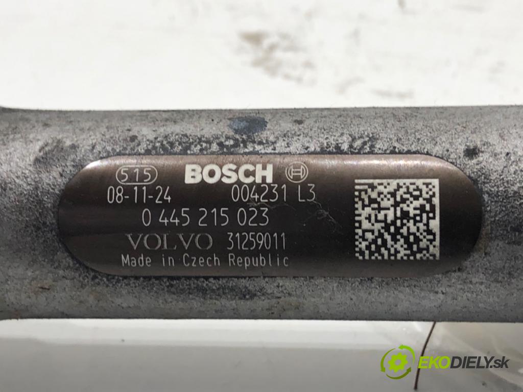 VOLVO XC90 I SUV 2009 136 kW D5 AWD 2401 lišta vstřikovací 31259011 (Vstřikovací lišta)
