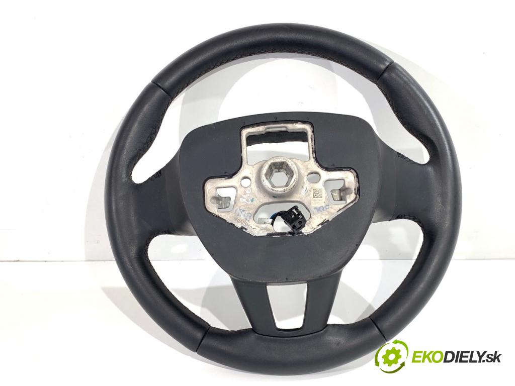 FORD ECOSPORT SUV 2018 92 kW 1.0 EcoBoost 998 Volant CGN15-3600-LC (Volant)