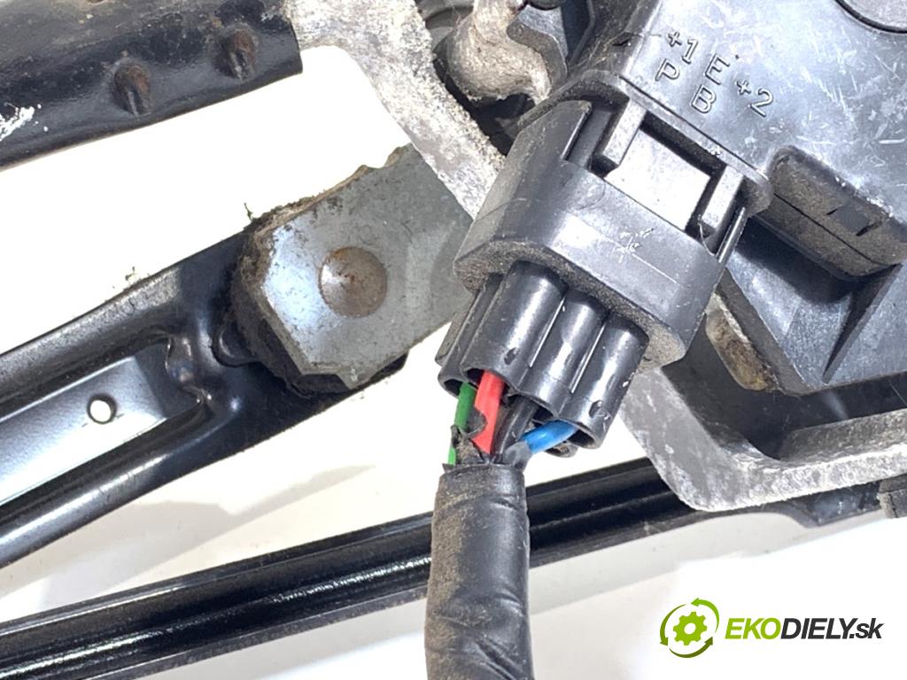 HYUNDAI i30 liftback 2014 74 kW 1.4 1368 Mechanizmus stieračov predný 98100-A5000 (Motorček stieračov predný)
