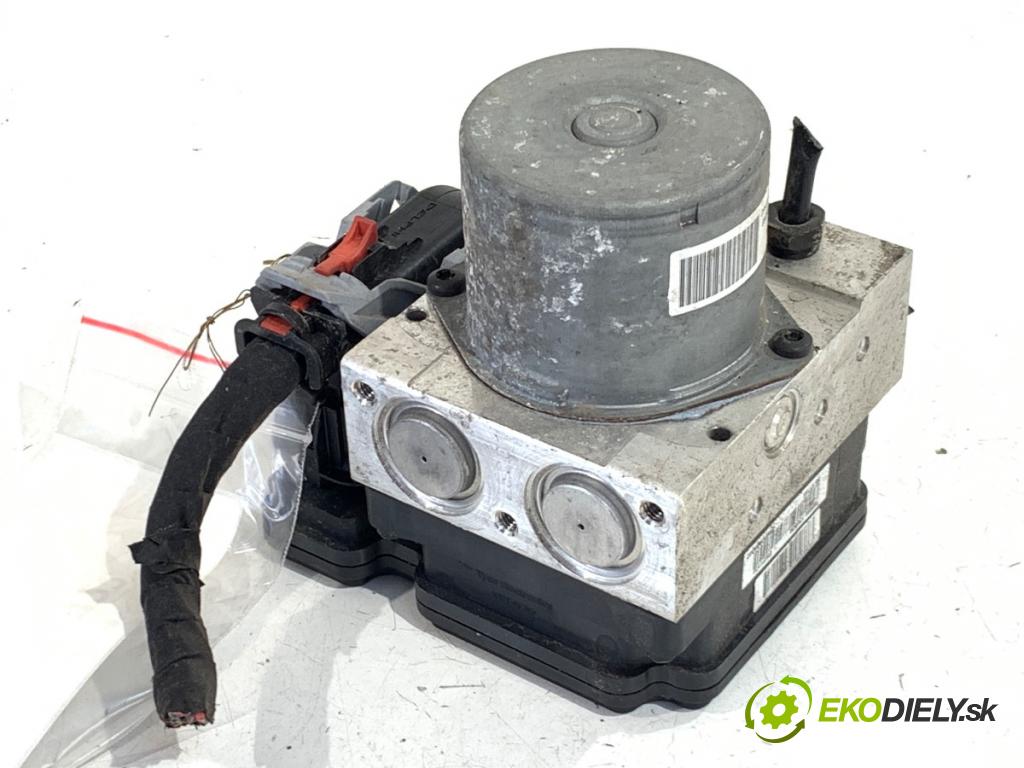 HYUNDAI i30 liftback 2014 74 kW 1.4 1368 Pumpa ABS 61589-45200 (Pumpa ABS)