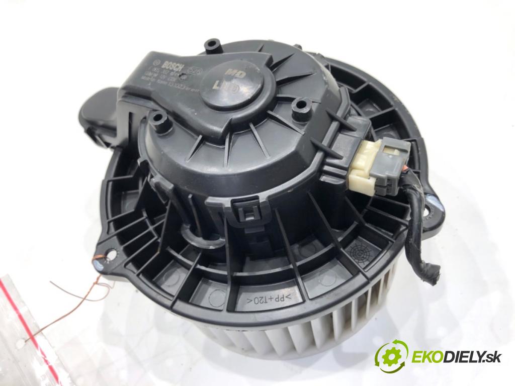 HYUNDAI i30 liftback 2014 74 kW 1.4 1368 ventilátor kúrenia F00S3B2474