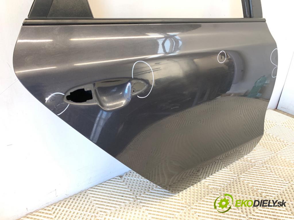 KIA CEED Kombi 2013 81 kW 1.6 CRDi 110 1582 Dvere pravy zad BE