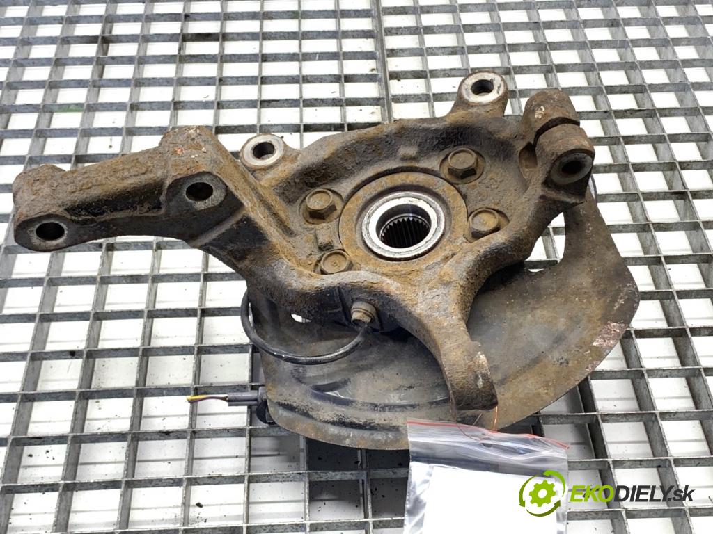 NISSAN QASHQAI J10 SUV 2008 84 kW 1.6 1598 náboj ľavy predný