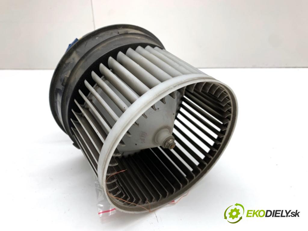 NISSAN QASHQAI J10 SUV 2008 84 kW 1.6 1598 ventilátor kúrenia 