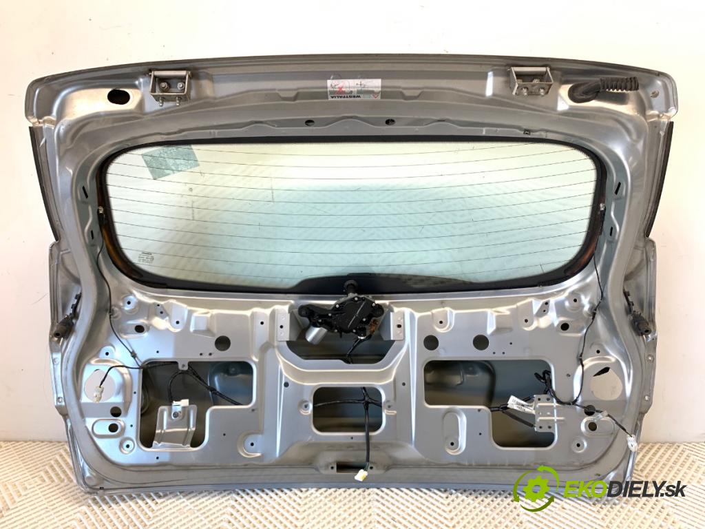 NISSAN QASHQAI J10 SUV 2008 84 kW 1.6 1598 kapota zad KYOG