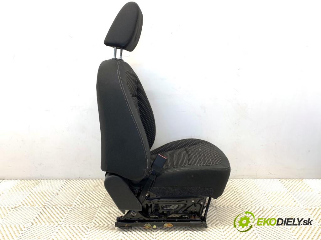 NISSAN QASHQAI J10 SUV 2008 84 kW 1.6 1598 Sedadlo ľavy predný
