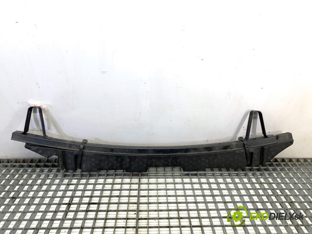 NISSAN QASHQAI J10 SUV 2008 84 kW 1.6 1598 výztuha nárazníka přední část dolná