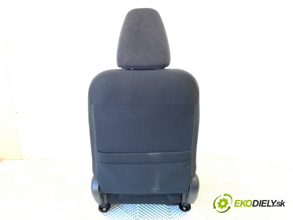 HONDA CIVIC IX liftback 2012 73 kW 1.4 i-VTEC (FK1) 1339 Sedadlo pravy predný
