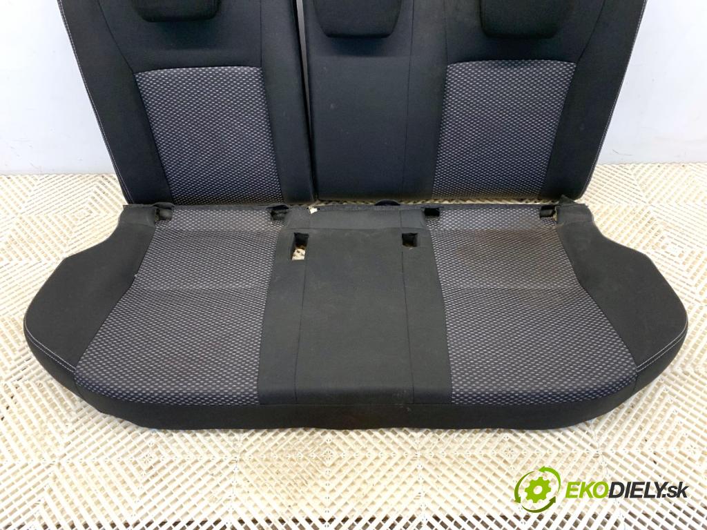 SUZUKI VITARA SUV 2016 88 kW 1.6 (APK 416) 1586 Sedadlo druhý rad