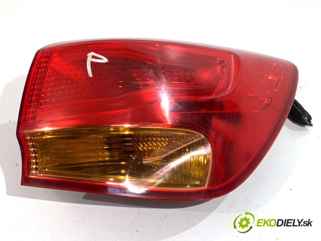 KIA CEED Kombi 2013 81 kW 1.6 CRDi 110 1582 Svetlo pravy zad 92402-A23