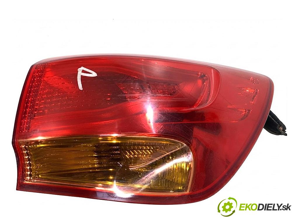 KIA CEED Kombi 2013 81 kW 1.6 CRDi 110 1582 světlo pravý zadní část 92402-A23