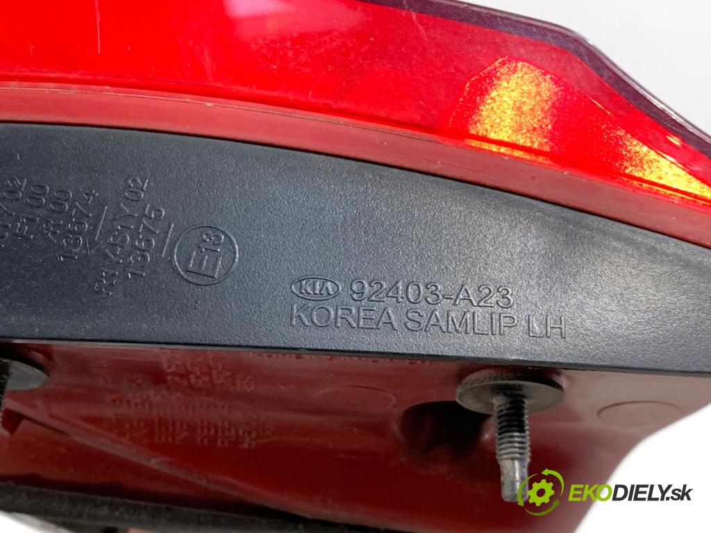 KIA CEED Kombi 2013 81 kW 1.6 CRDi 110 1582 Svetlo ľavy zad vnútorná 92403-A23