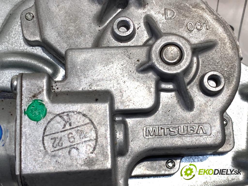 SUZUKI VITARA SUV 2016 88 kW 1.6 (APK 416) 1586 Motor stieračov zad