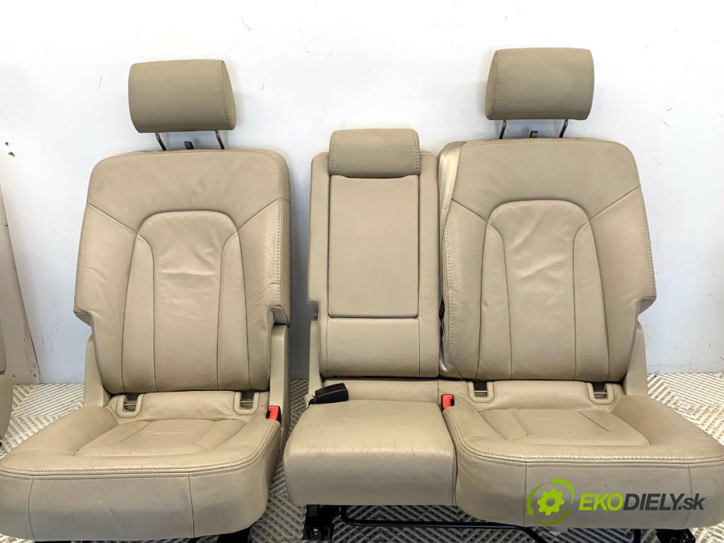 AUDI Q7 4L SUV 2008 176 kW 3.0 TDI quattro 2967 Sedadlá, sedačky Sedadlo bočné