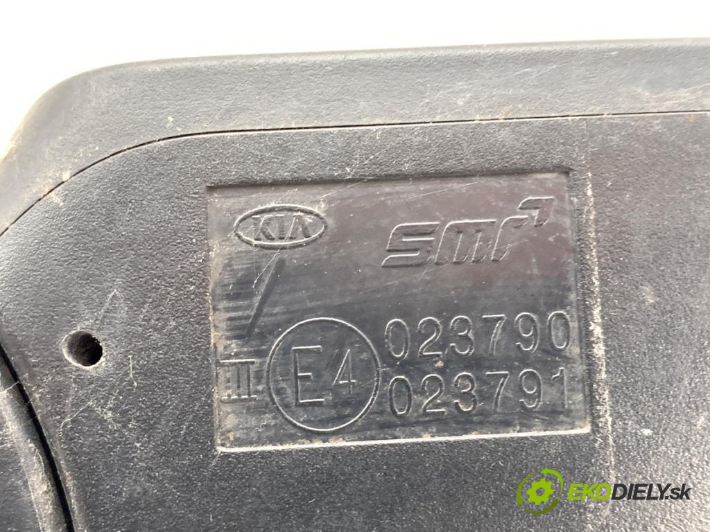 KIA CEED Kombi 2013 81 kW 1.6 CRDi 110 1582 Spätné zrkadlo pravy