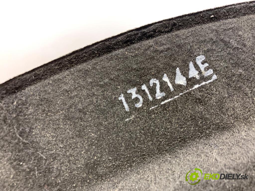 VW PASSAT B8 Kombi 2014 110 kW 2.0 TDI 1968 Odhlučnenie kapoty 3G0863831
