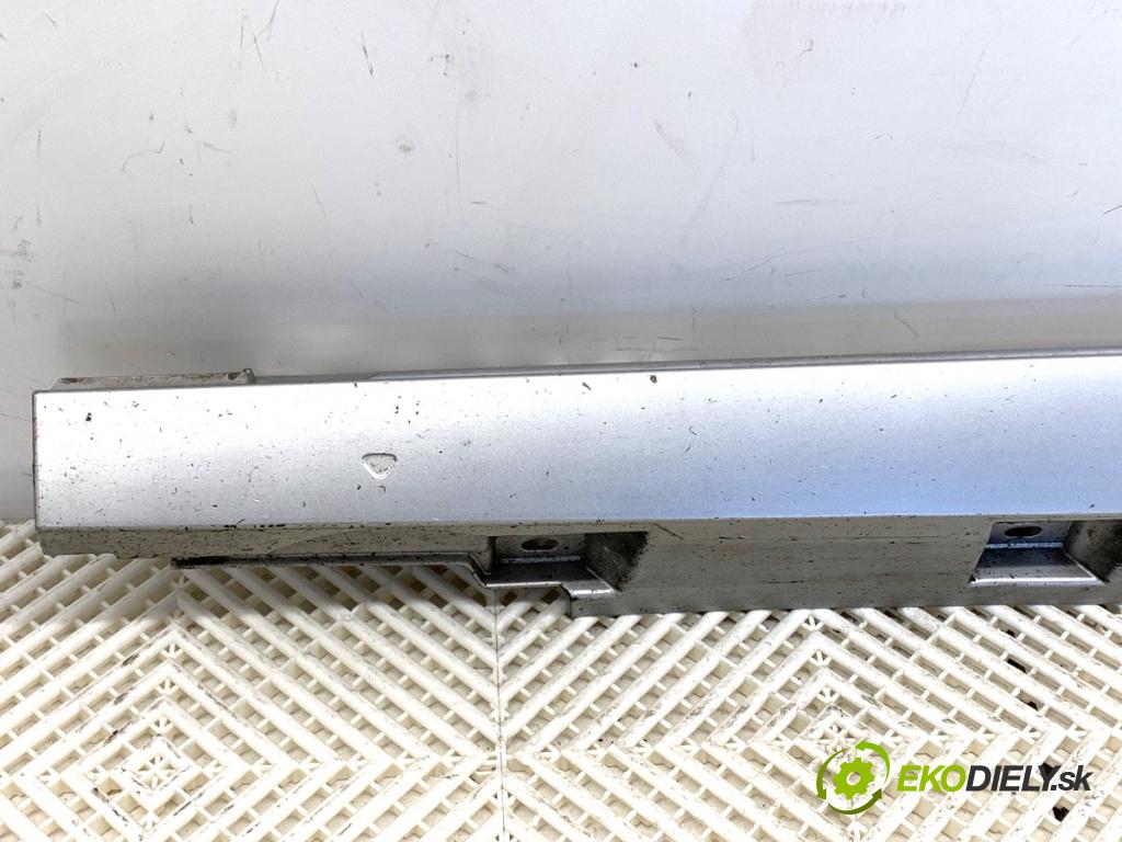 VW PASSAT B8 Kombi 2014 110 kW 2.0 TDI 1968 Lišta prahová ľavy 3G0853857