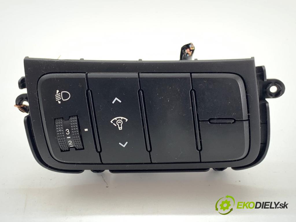 KIA CEED Kombi 2013 81 kW 1.6 CRDi 110 1582 Prepínač nastavenia svetiel 93300-A2100 (Prepínacie páčky pod volantom)