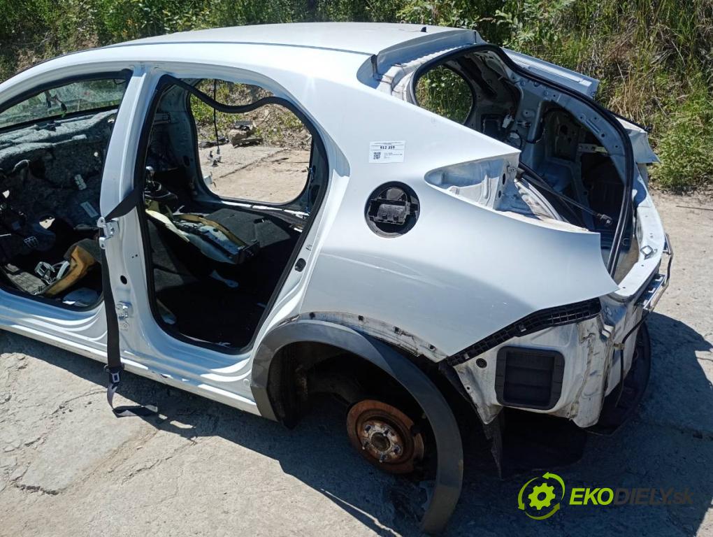 HONDA CIVIC IX liftback 2012 73 kW 1.4 i-VTEC (FK1) 1339 karoséria ČTVRŤÁK: Blatník prah strecha PODŁUŻNICA