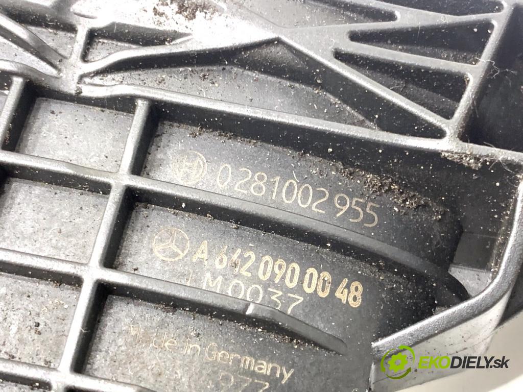 MERCEDES-BENZ S212 Kombi 2010 170 kW E 350 CDI (212.225) 2987 Rúra prívodu vzduchu A6420901642