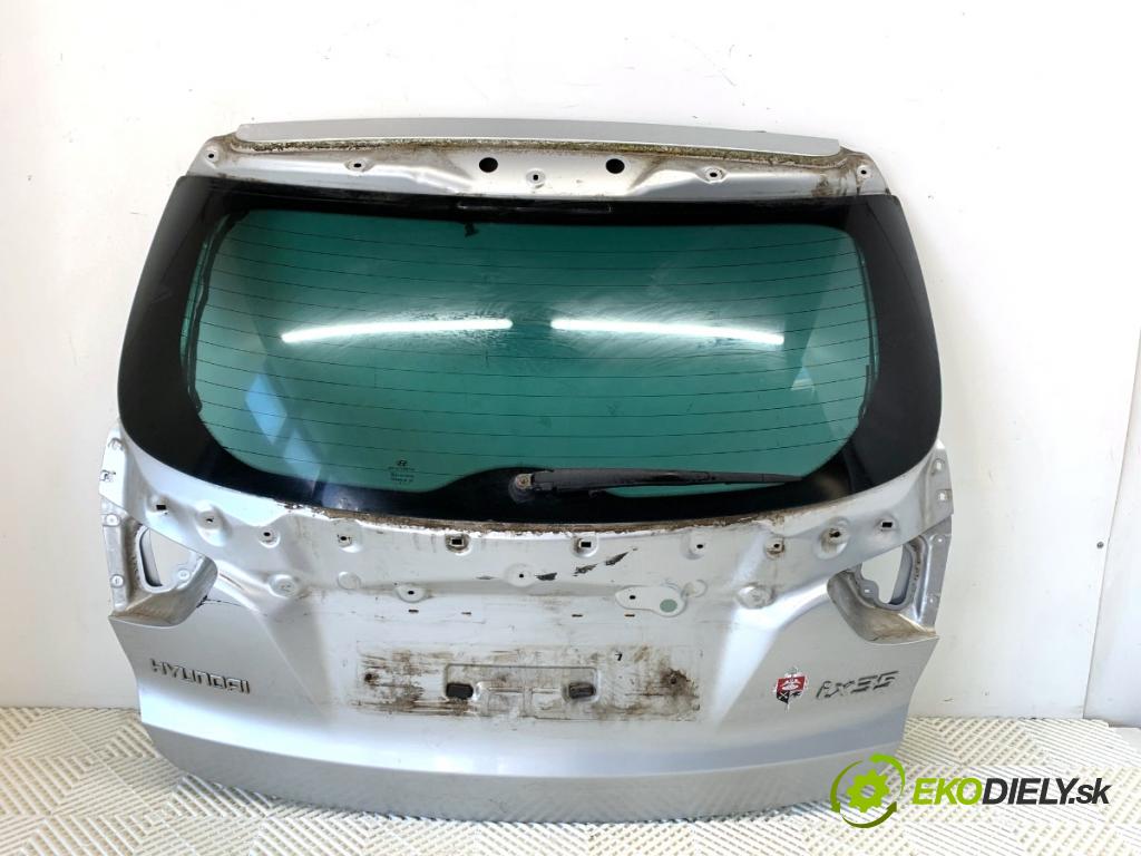 HYUNDAI ix35 SUV 2011 120 kW 2.0 1998 kapota zadní část 9S