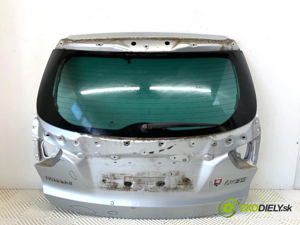 HYUNDAI ix35 SUV 2011 120 kW 2.0 1998 kapota zad 9S