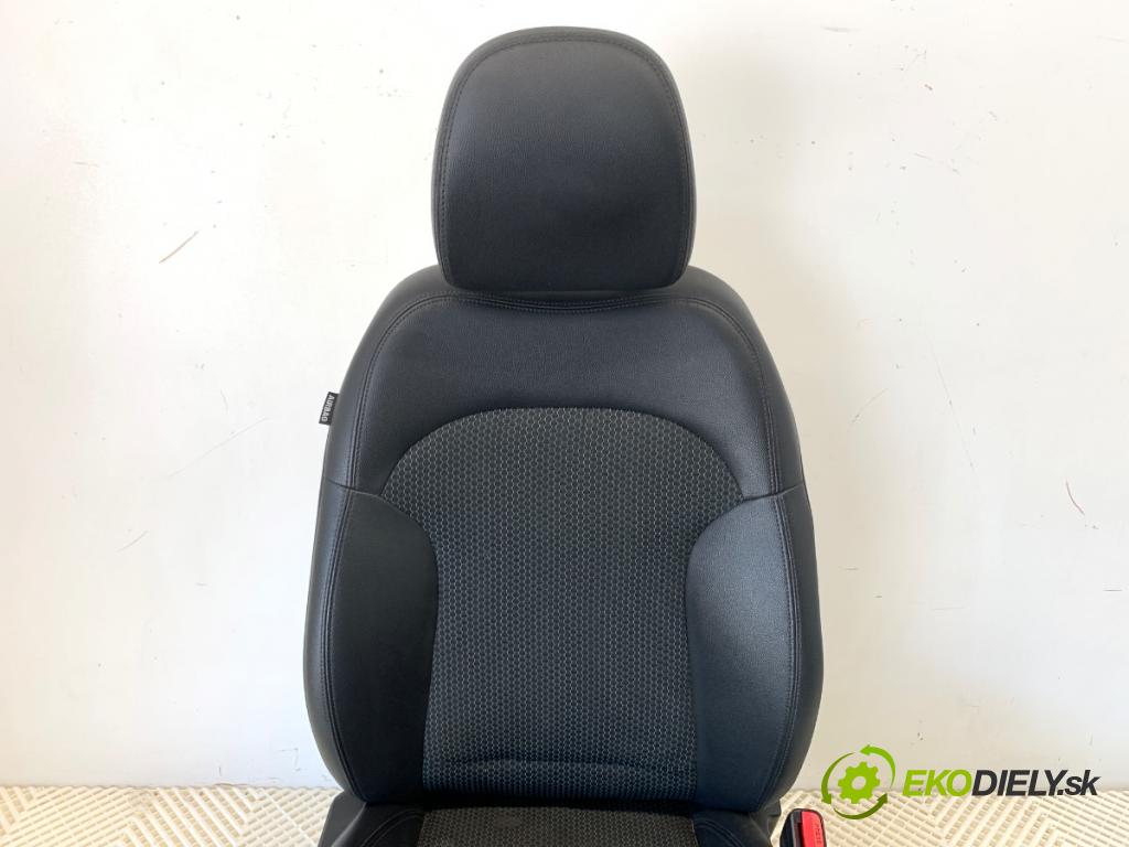 HYUNDAI ix35 SUV 2011 120 kW 2.0 1998 sedadlo pravý přední část