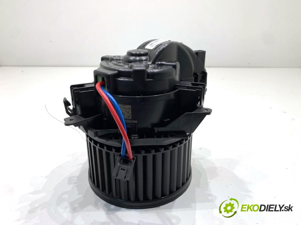 BMW 1  2025 110 kW 118d 110 kW [150 KM] 1995 ventilátor kúrenia 5A06B89