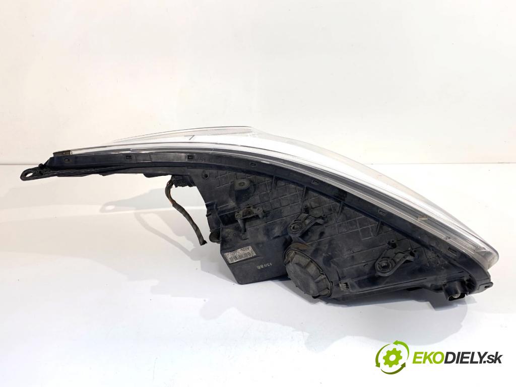 KIA CEED Kombi 2013 81 kW 1.6 CRDi 110 1582 Svetlomet ľavy predný 92101-A2220