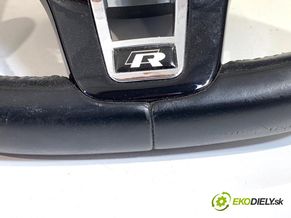 VW PASSAT B8 Kombi 2014 110 kW 2.0 TDI 1968 Volant (Volant)