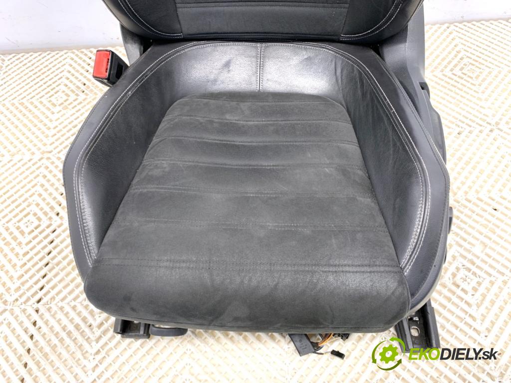 VW CC B7 coupe 2013 130 kW 2.0 TDI 4motion 1968 Sedadlo ľavy predný