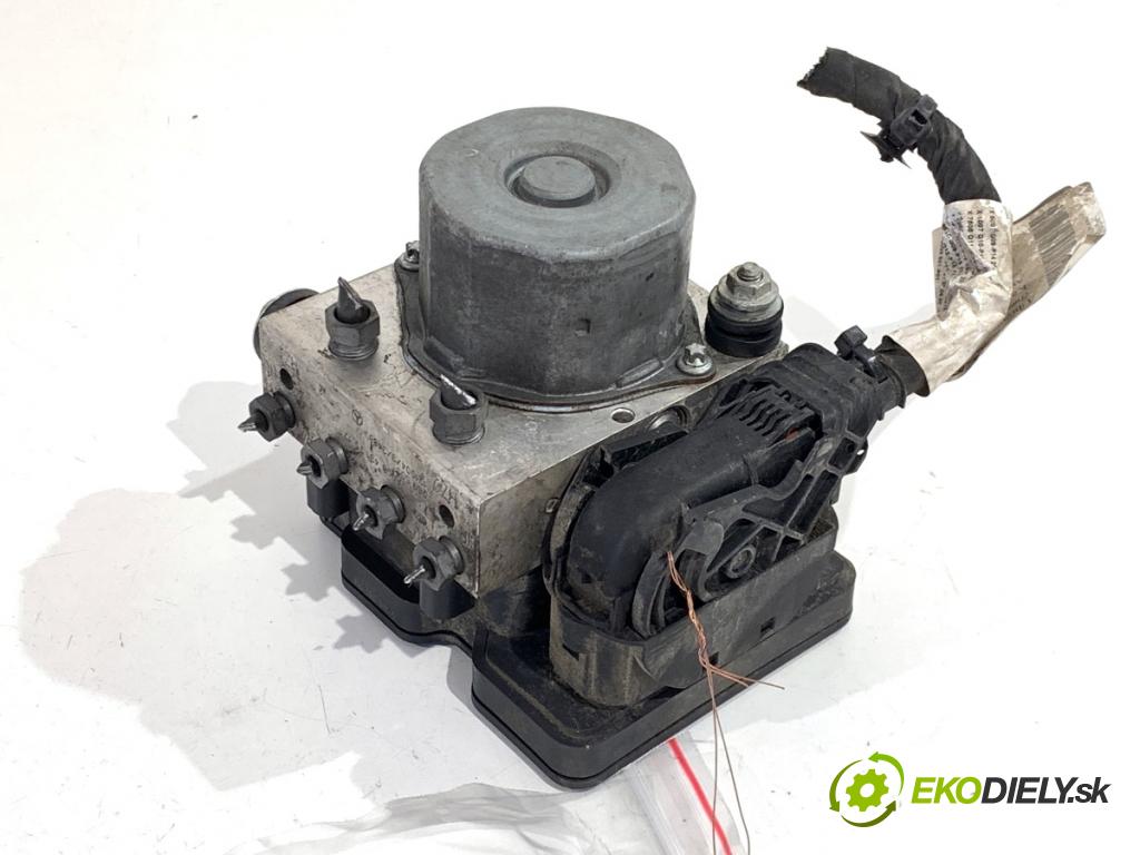 MERCEDES-BENZ W246 liftback 2012 100 kW B 200 CDI (246.201) 1796 Pumpa ABS A0084317512 (Pumpa ABS)
