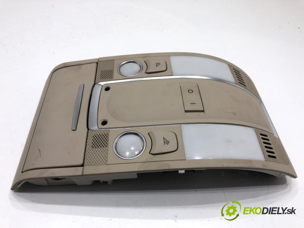 AUDI Q7 4L SUV 2008 176 kW 3.0 TDI quattro 2967 Svetlo stropné 4L0947135F