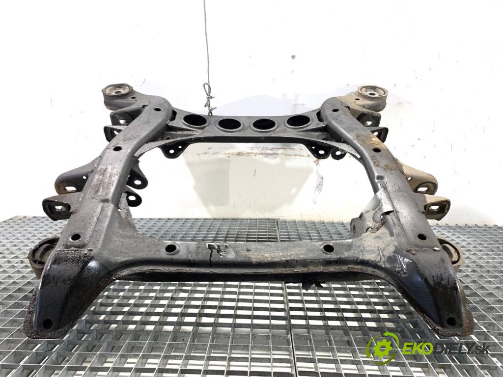 AUDI Q7 4L SUV 2008 176 kW 3.0 TDI quattro 2967 Výstuha pod Motor 7L0400025 (Výstuha predná)