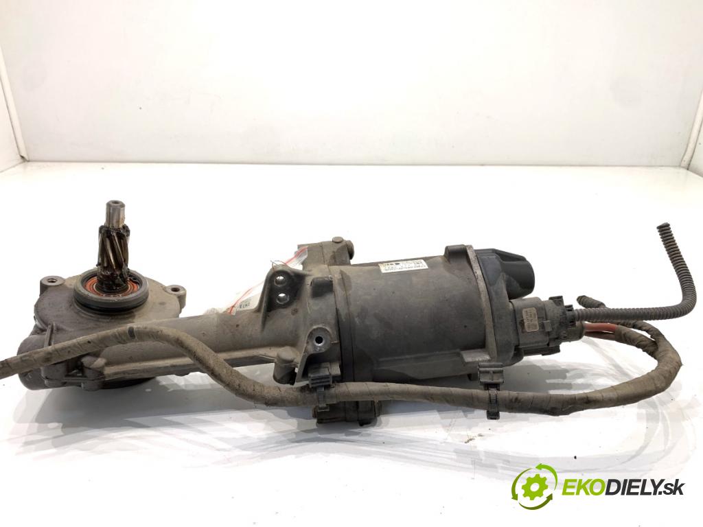 VW PASSAT B8 Kombi 2014 110 kW 2.0 TDI 1968 Motor servočerpadlo 5Q0909144R