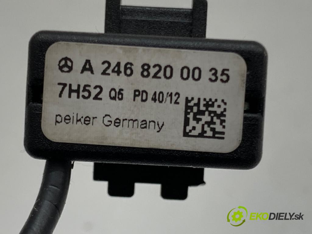 MERCEDES-BENZ W246 liftback 2012 100 kW B 200 CDI (246.201) 1796 MIKROFON: BLUETOOTH A2468200035