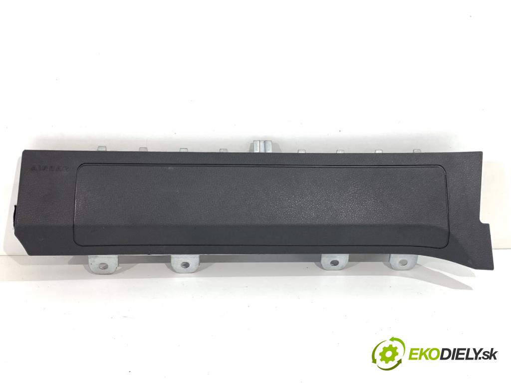 MERCEDES-BENZ W246 liftback 2012 100 kW B 200 CDI (246.201) 1796 AirBag koleno: 2468600302