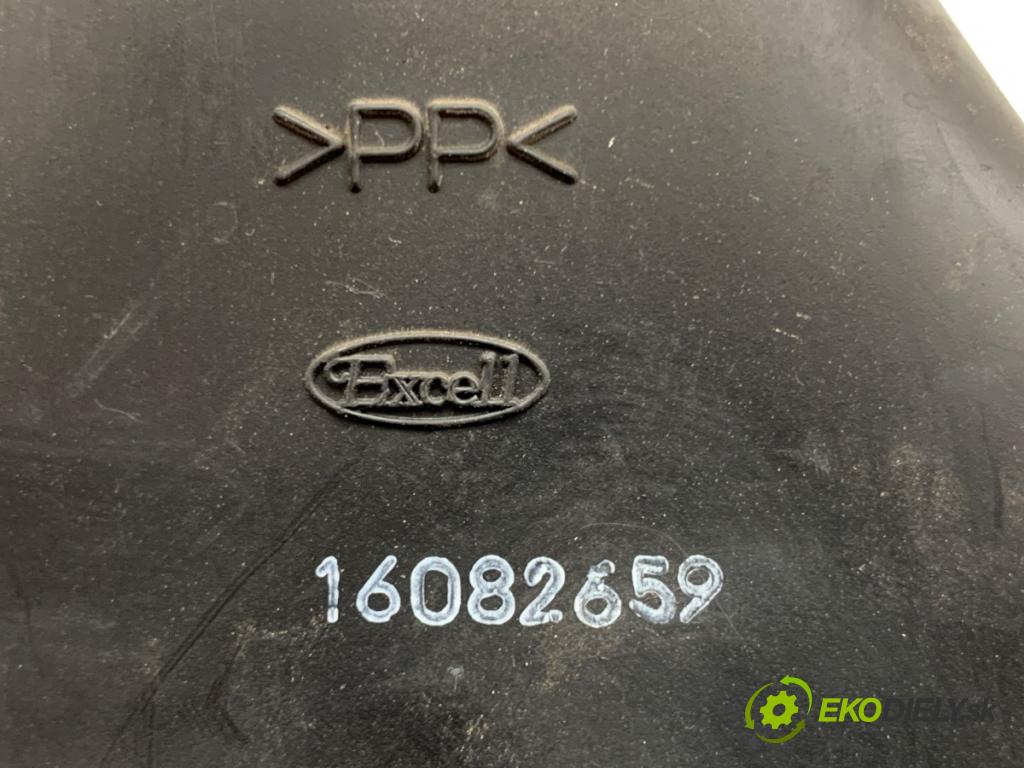 SUZUKI VITARA SUV 2016 88 kW 1.6 (APK 416) 1586 prívod LOVEC: Rúra vzduchu