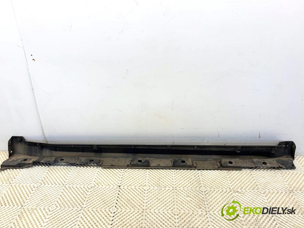 TOYOTA AVENSIS T27 Kombi 2011 108 kW 1.8 (ZRT271_) 1798 Lišta prahová ľavy