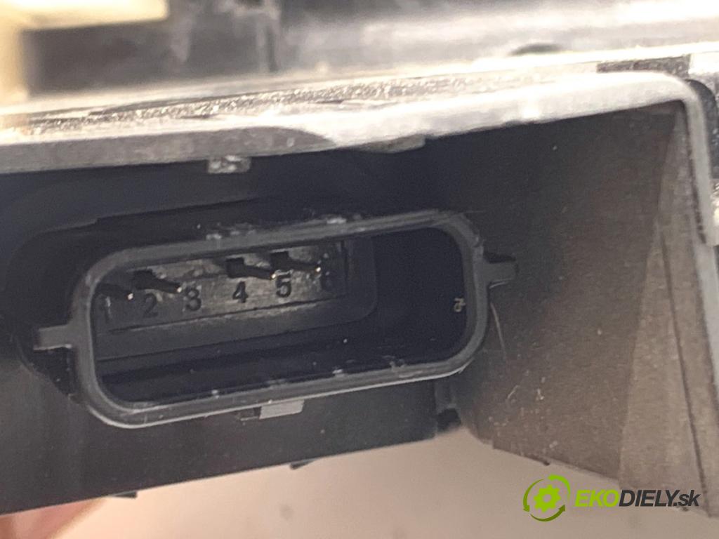 RENAULT ESPACE V nadwozie wielkoprzestrzenne (MPV) 2017 118 kW 1.6 dCi 160 1598 zámok Dvere ľavy predný 805033768R