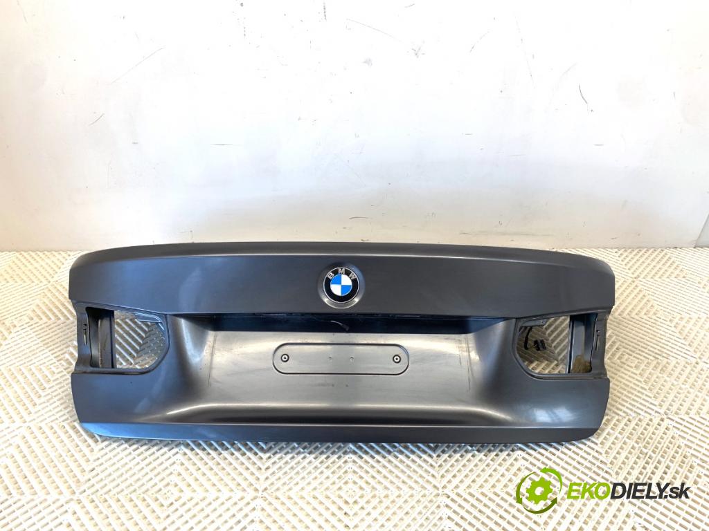 BMW F30 sedan 2012 120 kW 320 d 1995 kapota zad B39