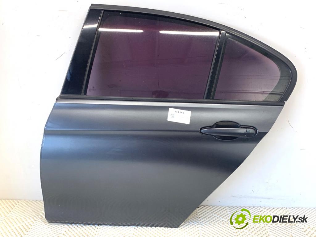 BMW F30 sedan 2012 120 kW 320 d 1995 Dvere ľavy zad B39