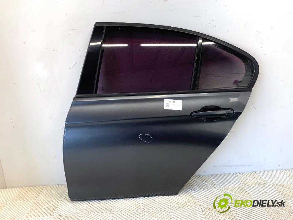 BMW F30 sedan 2012 120 kW 320 d 1995 Dvere ľavy zad B39