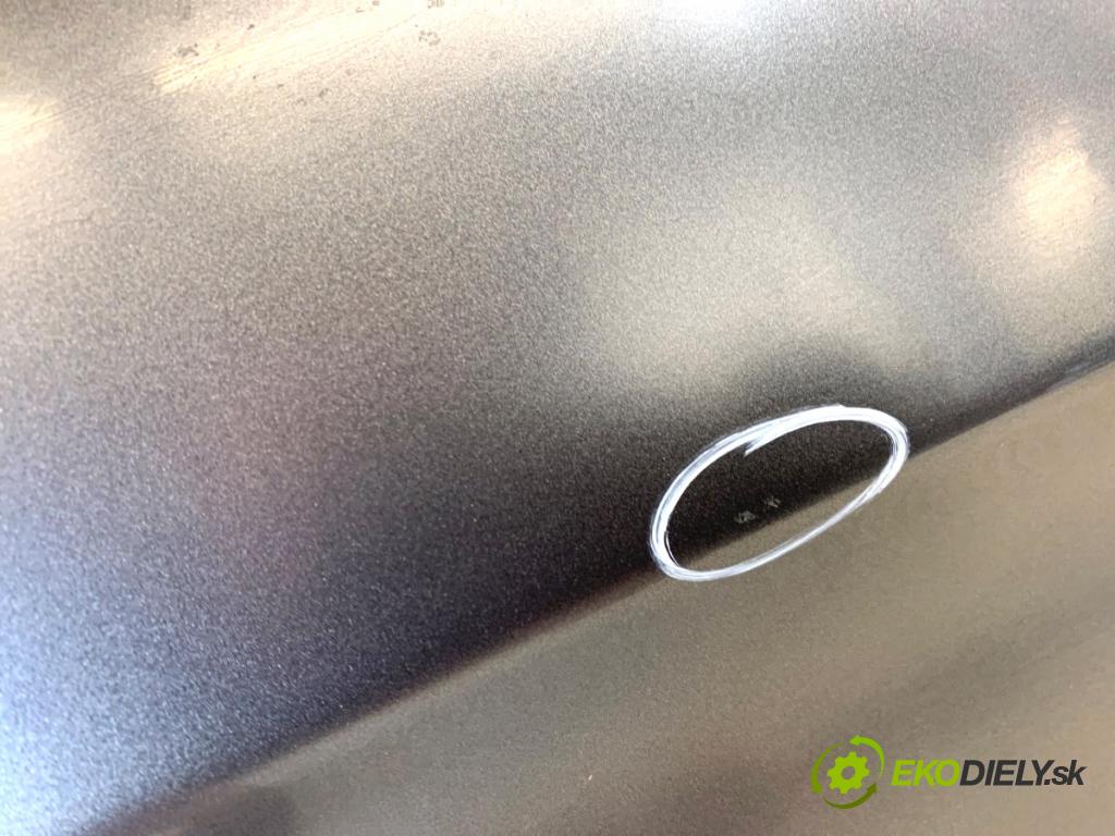 BMW F30 sedan 2012 120 kW 320 d 1995 Dvere pravy predný B39