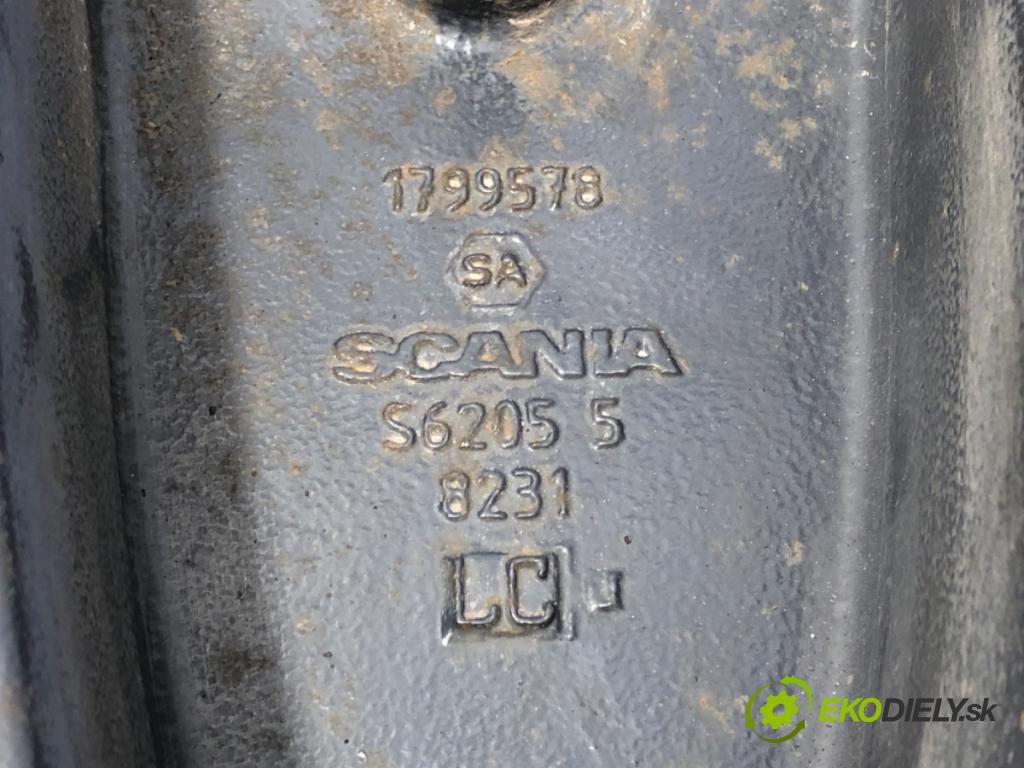 SCANIA L,P,G,R,S - series Ciągnik siodłowy 2018 331 kW S450 331 kW [450 KM] olej napędowy 2016 - 2022 12742 Uchytenie RESOR: zad ľave